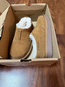 Koolaburra By UGG Braidee Kids Brown Suede Faux Fur Lined Slippers Size 13 New ! - Picture 1 of 6