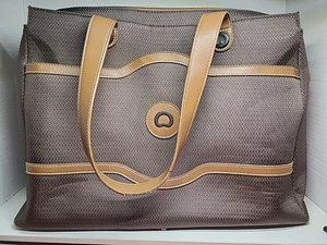 Bolso de hombro Delsey Paris Chatelet bolso de fin de semana marrón tostado precio de venta sugerido por el fabricante 190 USD de lujo - Imagen 1 de 16