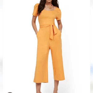 NWT NY&CO Orange Crop Jumpsuit Wide Leg Knit With Sash Belt Scoop Neck Medium - Picture 1 of 9