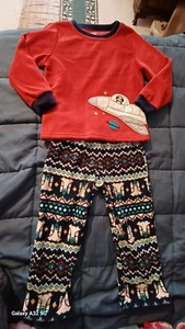 New Carter's Boys pajamas 2 Piece Space Pajama Set Size 4T Slumber party! - Picture 1 of 5
