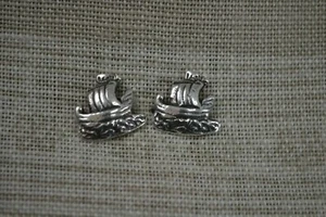 Pendientes PLATA ESTERLINA VINTAGE AÑOS 50 perforados ENVÍO Birmingham 1954 - Imagen 1 de 5
