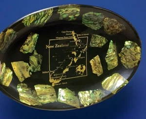 New Zealand Paua Abalone Shell Lacquered Tray Souvenir Fiordland NZ 70s Vintage - Picture 1 of 11