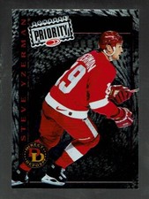 1997-98   Donruss  Priority  Direct Deposit   Steve Yzerman.   #2 of 30.