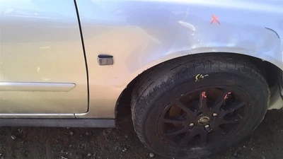 Guardabarros marcador lateral con luz de esquina/estacionamiento montado para 98-04 VOLVO SERIE 70 29512202 Foto 1 de 4