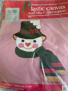 Vintage Hobby Kraft Plastic Canvas Wall Door Decoration Snowman face Christmas - Picture 1 of 7