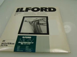 ILFORD MULTIGRADE IV RC DE LUXE Glossy 5X7 25 DARKROOM PAPER - Picture 1 of 3