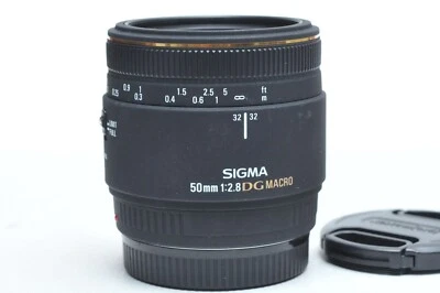 Sigma 50mm f/2.8 EX DG Auto Focus Macro Lens Sony A Mount DSLR - Image 1 of 4