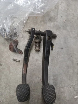 BMW E28 Manual 5 Speed Clutch and brake pedals plus hardware - Image 1 of 2