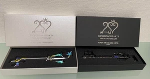 Kingdom Hearts Key Set of 2 Disney Ambassador Hotel Limited Keyblade Room 2022 - Picture 1 of 3