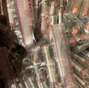 138 New Sealed Tubes Mary Kate & Ashley Lipstick Lip Stick Color Lot - Picture 1 of 2