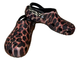 CROCS MENS CLASSIC CLOGS ANIMAL PRINT SIZE 11 - Picture 1 of 7