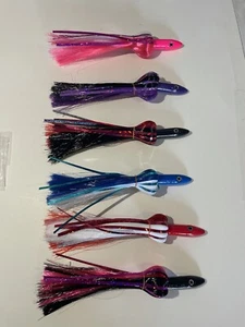 Falda de arrastre de bruja marina señuelo de pesca Wahoo Mahi Kingfish rosa azul púrpura rojo - Imagen 1 de 11