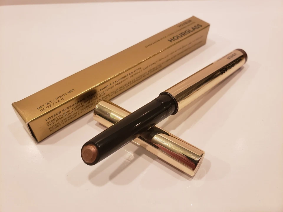 Reloj de arena ~ Barra de sombra de ojos Voyeur ~ Equinoccio ~ 0,05 oz ~ Nuevo en caja Foto 1 de 1