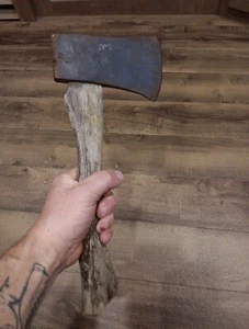 Vintage Unbranded SINGLE BIT Hatchet 🪓 AXE  Marked M 1-1/4 - Picture 1 of 11