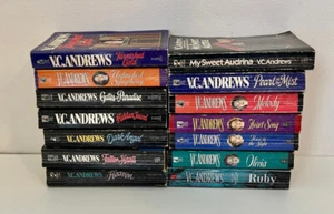 Mixed Lot 14 V.C. Andrews Paperback Books 9 Keyhole Covers Casteel Logan Etc - Imagen 1 de 9