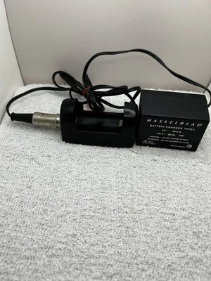 Hasselblad Battery Charger Type 1 for EL Series - Image 1 of 3