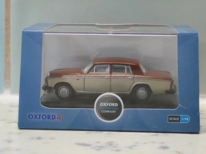 Oxford Diecast 1:76 OO Gauge Bentley T2 Saloon Nutmeg / Silver Sand Car 76BT2002 - Picture 1 of 11