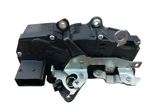 2002 to 2007 Genuine Saturn Vue LIFTGATE TRUNK HATCH TAILGATE Door Lock Actuator - Picture 1 of 3
