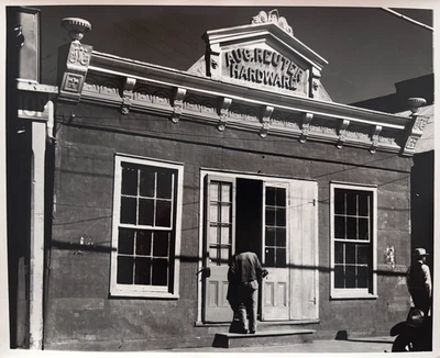WALKER EVANS Gelatina de Plata Original "Tienda de Hardware, Southern Town, 1936" Foto 1 de 4
