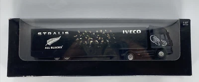 NEW RAY Iveco Stralis ALL BLACKS 1:87 IMBALLO ORIGINALE NUOVO DA NEGOZIO -- NEW  - Immagine 1 di 4
