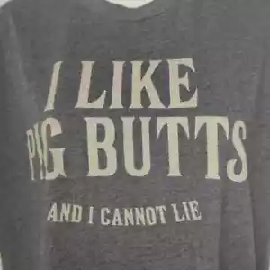 Camiseta gráfica I Like Pig Butts para hombre mediana lamida en sal Texas barbacoa divertida sarcástica - Imagen 1 de 6
