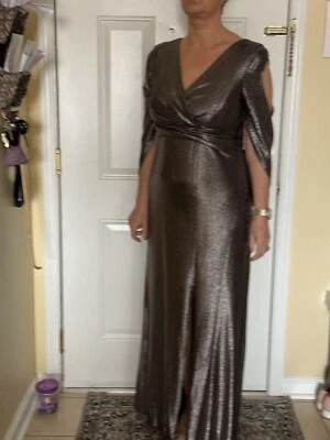 Vestido largo de boda/cóctel R&M Richard’s 12 plateado (metal de pistola) abertura frontal nuevo con etiquetas Foto 1 de 4