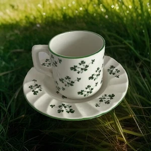 Carrigaline Irish Pottery Shamrock Clover Round Ceramic Ashtray Trinket Dish Cup - Picture 1 of 4