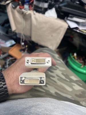 NEW Genuine Dell DMS-59/2 DVI-I Dual Link Splitter Y Adapter Cable 0H9361 H9361 - Image 1 of 4