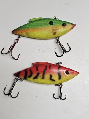 (2) Crankbait sin labios Rat-L-Trap 3 pulgadas tracción trasera y amarillo tigre y CHARTREUSE y amarillo Foto 1 de 3