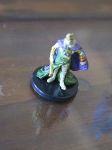 DUNGEONS & DRAGONS MINIATURES EBERRON RISING FROM LAST WAR 34 UNDYING COUNCILOR - Picture 1 of 2