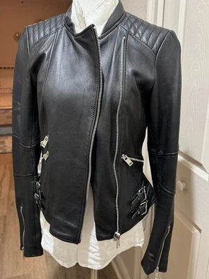 CHAQUETA MOTERA ZARA CUERO REAL CON CREMALLERAS Talla M Foto 1 de 4
