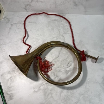 Vintage Brass Horn Decorative Purposes Only Wall Art Hunting Display NICE PATINA - Image 1 of 4