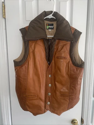 Chaleco de plumón Remington West 40 cuero Western Cowboy Ranch Yellowstone para hombre Utah Foto 1 de 4