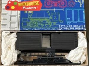 Roundhouse HO Kit #1020 40’ Box CarUndecorated Horizontal Rib NIB - Picture 1 of 3
