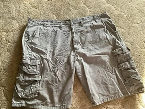 Wrangler authentics Mens 46 Kacki Shorts - Picture 1 of 9
