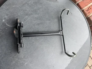 Fahrradhalter um Fahrräder an der Wand aufzuhängen - Bild 1 von 4