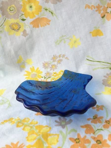 Clam Shell Cobalt Blue Glass Vanity Trinket Soap Dish Coastal Nautical - Foto 1 di 10