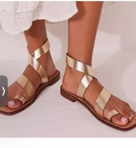 Free People Romeo Wrap Gold Metallic Sandals Eu 40 - Picture 1 of 12