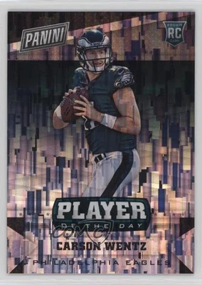 2016 Panini NFL Player of the Day Camo Prizm Carson Wentz #22 Rookie RC - Image 1 of 2