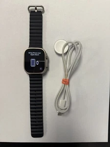 Apple Watch Ultra 1ère génération titane céramique 49 mm boîtier Wi-Fi + cellulaire A2622 - Photo 1 sur 9