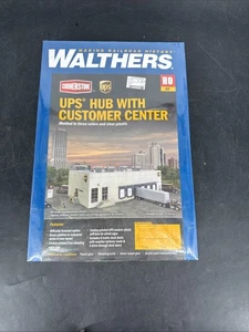 HO Scale Walthers Cornerstone 933-4110 UPS Hub w/Customer Center Building Kit - Picture 1 of 4