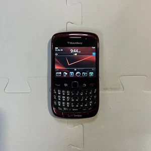 Blackberry Curve 9330 Red 3G WiFi CDMA Qwerty Camera Smartphone - Picture 1 of 4