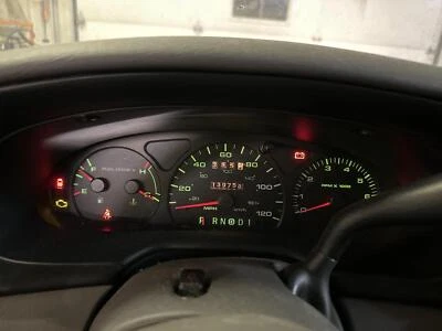 Medidor de velocímetro usado serve: 2000 Ford Taurus cluster MPH sem veículo de combustível flexível - Imagem 1 de 4