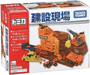 Tomica action construction site (japan import) - Picture 1 of 3