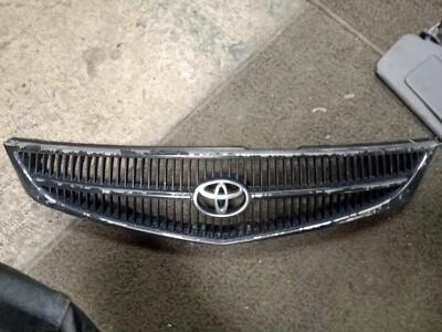 Grille TOYOTA SOLARA 99 00 01 Foto 1 de 4