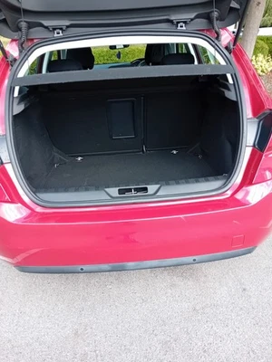 Peugeot 308 2014 1.2 - Image 1 of 4