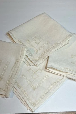 4 Off White Ladies Handkerchiefs Design In Corner Pulled Thread Method Hand - Image 1 of 4