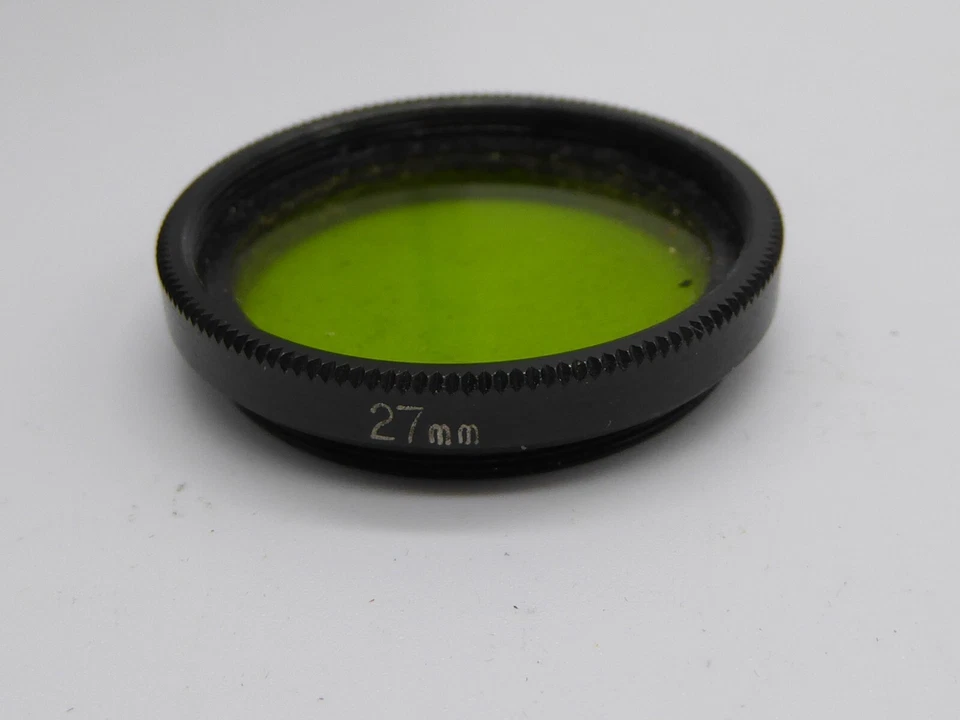 27mm g green G1  filter  clean - Image 1 of 2