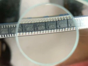 95pcs x LM78L05ACM National Semiconductor LM78L05 SMD IC - Picture 1 of 2