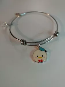 Bracciale Disney Tsum Tsum Charm Paperino NUOVO - Foto 1 di 7